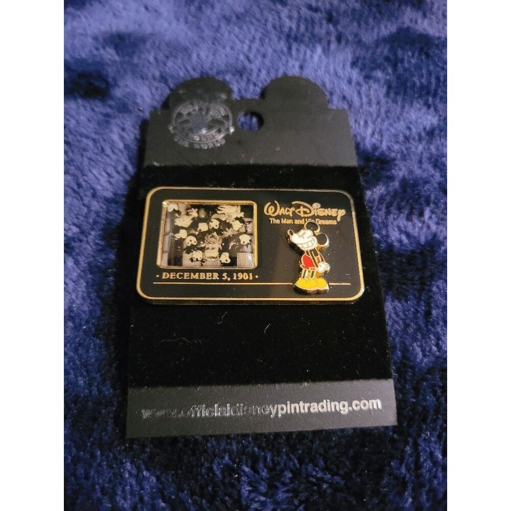 Vintage Walt Disney & Mickey Mouse Trading Pin #15739 The Man and His Dreams